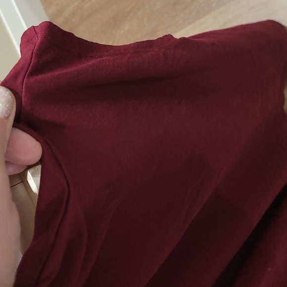 NWT Hi Low Hem One Sleeve - Picture 3 of 3